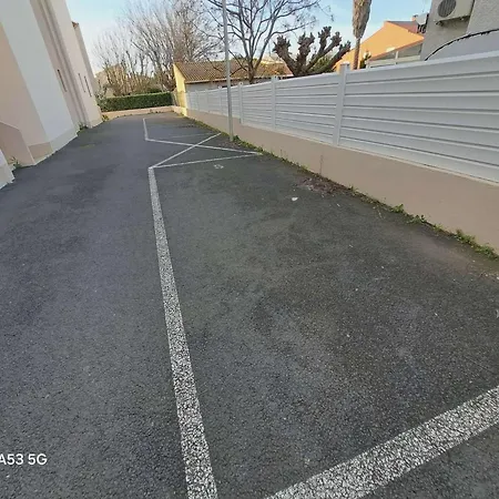 Διαμέρισμα 3 Pieces Climatise, Terrasse, 6 Couchages, Parking Prive, Animaux Admis - Fr-1-326-673 Marseillan (Herault)